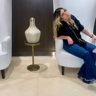 Model - Nina Parker heels