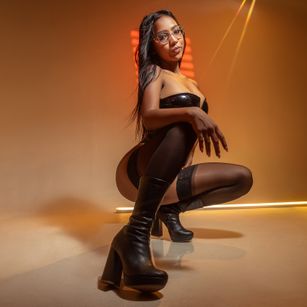 Model - LucyLeah Humiliation