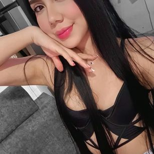 Model - Lina Coopers BDSM