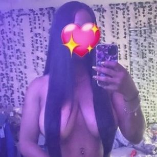 Model - Syren The Scorpio sexy