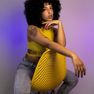 Model - Elizabeth corazon de leon latina