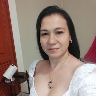 Model - NoaBelle PRETTY