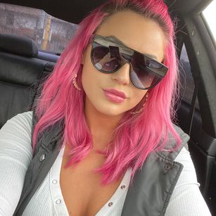 Model - FoxySerena squirt