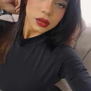 Model - SamanthaStele squirt