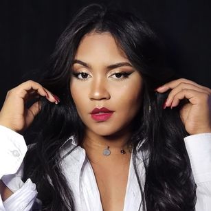 Model - goddessinanna feet