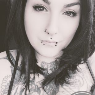 Model - River Moon girlfriend