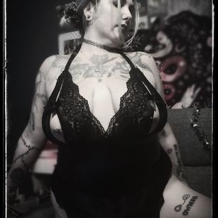 Model - River Moon tattoos