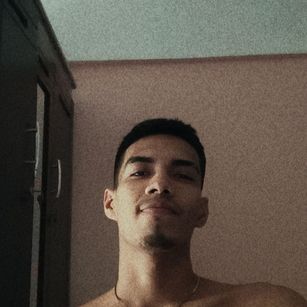 Model - Mikael lovense