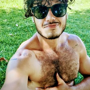 Model - PEDRO MANCINI savage