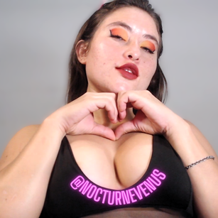 Model - Nocturne Venus femdom