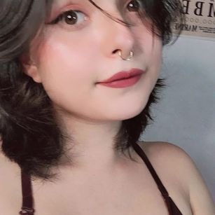 Model - Elizabeth Taylor speak