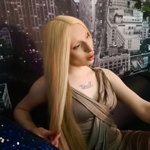 Model - QueenMcGrath tease