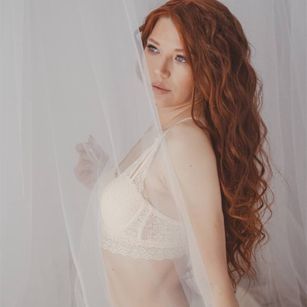 Model - Astarta North pussy