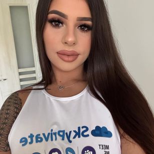 Model - AnnaBelle Rise TOYS