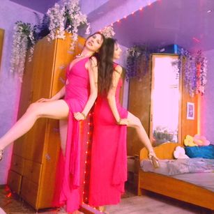 Model - LongLegsHere cei