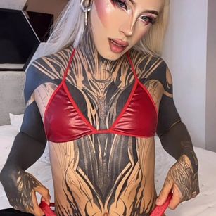 Model - Nyx Volturi bigcock