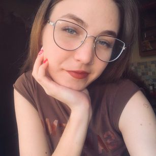 Model - DreammyDoll feet