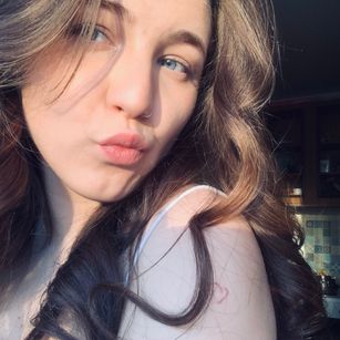 Model - DreammyDoll ass