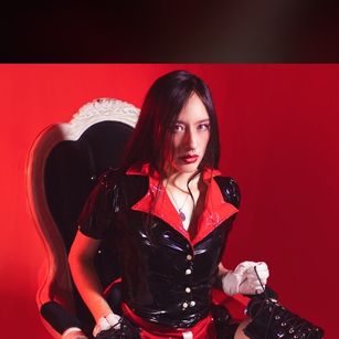 Model - Camila Marti Latina