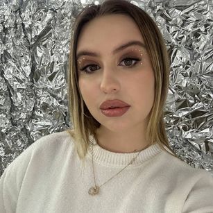 Model - Kathy nonnude