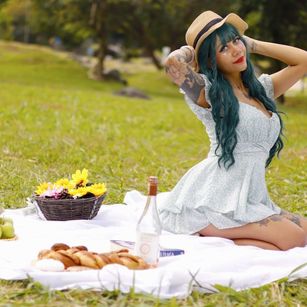 Model - XxHottiexX femdom