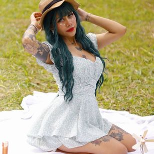 Model - XxHottiexX cuckold