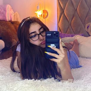 Model - Mia Jacson bigass