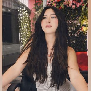 Model - Mia Jacson dildo