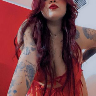 Model - Quinn bigass