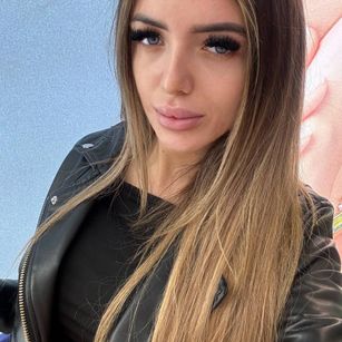 Model - StacyLush show