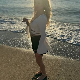 Model - StacyLush dildo