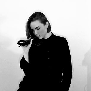 Model - Mistress Black Velvet milf