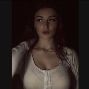 Model - LyraaDream teen