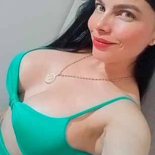 Model - PamellaSweet FRIENDLY