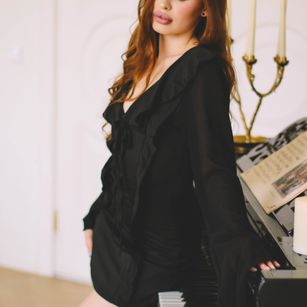 Model - CherylFoksy roleplaying