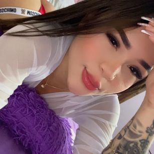 Model - SaraClement fastresponse