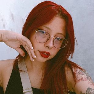 Model - VioletBrook joi