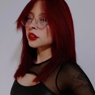 Model - VioletBrook cei