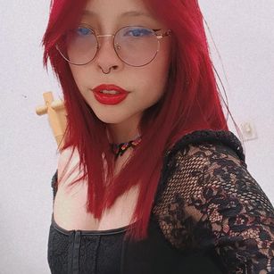 Model - VioletBrook sph