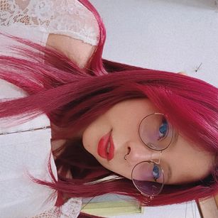 Model - VioletBrook dirtytalk