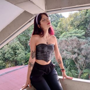 Model - VioletBrook roleplay