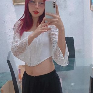 Model - VioletBrook cei