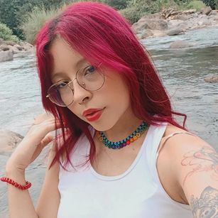 Model - VioletBrook roleplay