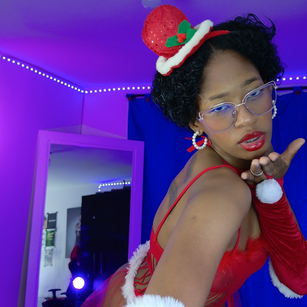 Model - I am Sel chat