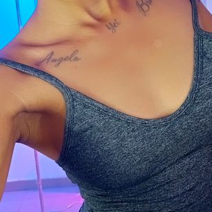 Model - I am Sel bigass