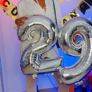 Model - I am Sel latina