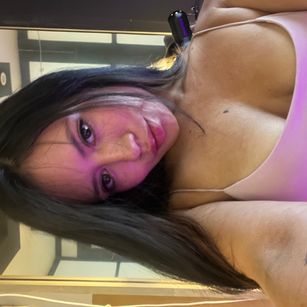 Model - Hermosa Sophii besos