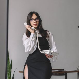 Model - MiraFlower ass