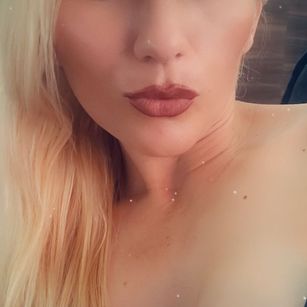 Model - karina_latina squirt