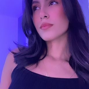 Model - Luciana findom